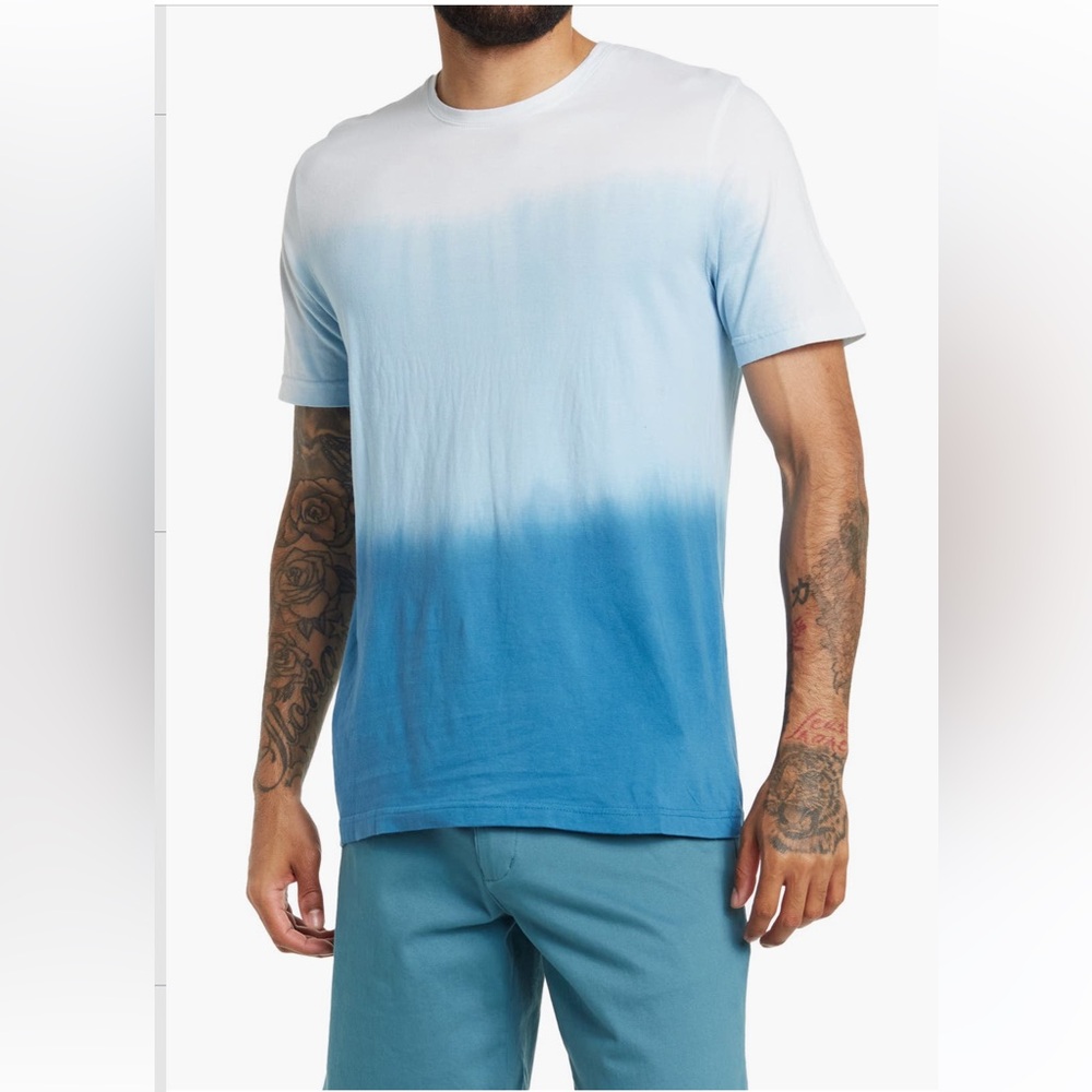 Coastaoro Ahoras Short Sleeve Dip Dye Crew Neck
Shirt | Medium, Color: Ocean